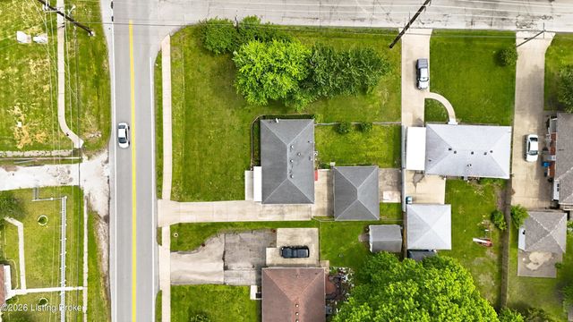 2600 Rockford Ln, Louisville, KY 40216