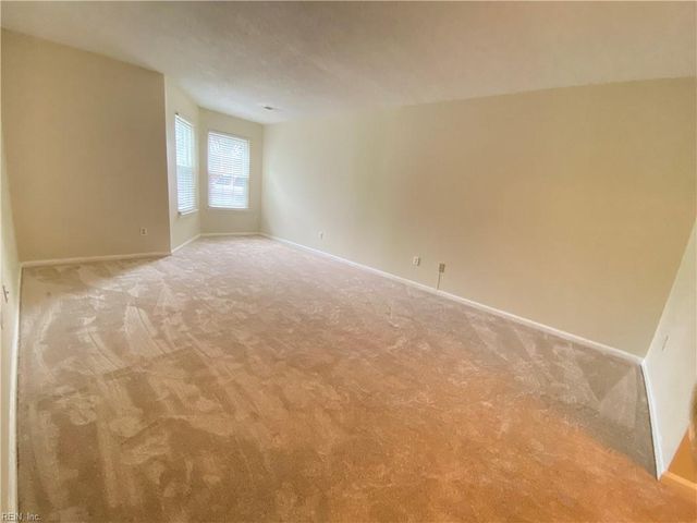 1443 Ivywood RD, Virginia Beach, VA 23453