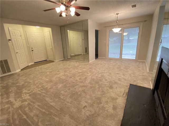 1443 Ivywood RD, Virginia Beach, VA 23453