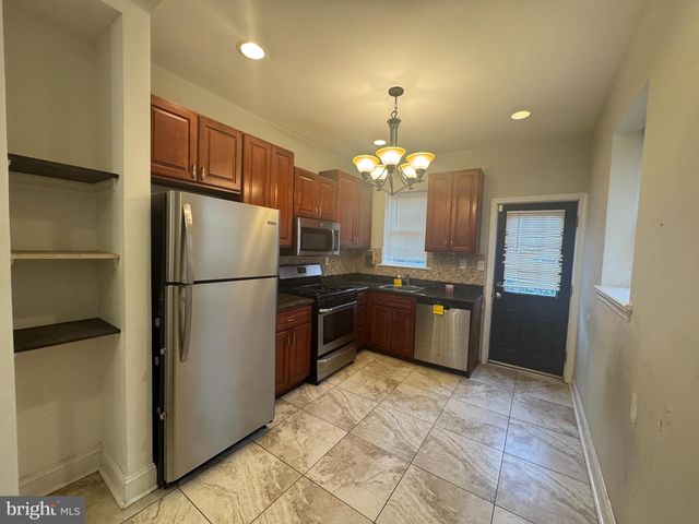 3072 ARAMINGO AVE, Philadelphia, PA 19134