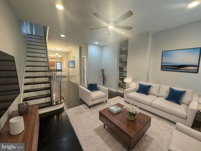 3072 ARAMINGO AVE, Philadelphia, PA 19134