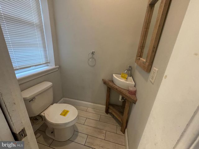 3072 ARAMINGO AVE, Philadelphia, PA 19134