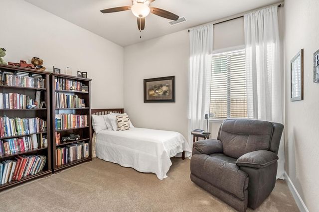 19719 Desert Willow Lane, Friant, CA 93626