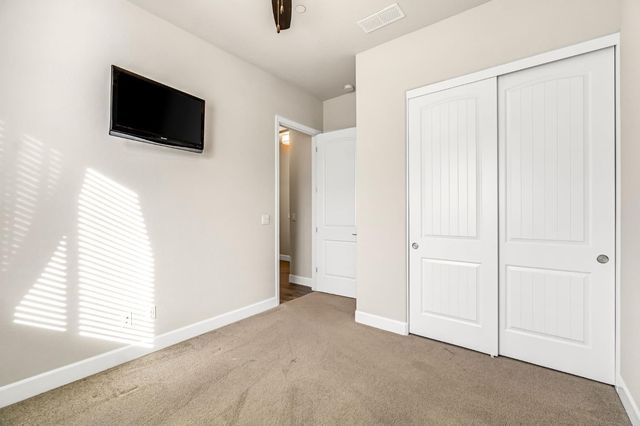 19719 Desert Willow Lane, Friant, CA 93626