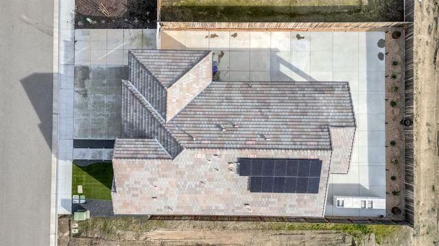 19719 Desert Willow Lane, Friant, CA 93626