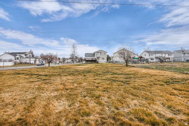 5529 S 3200 W, Roy, UT 84067