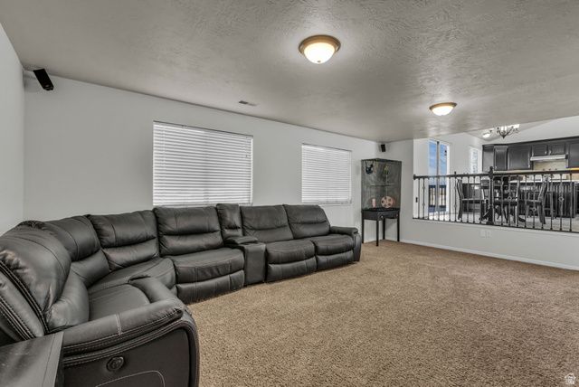 5529 S 3200 W, Roy, UT 84067