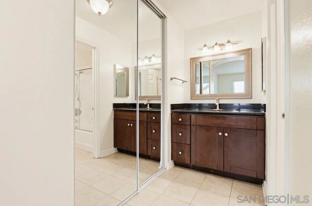 9939 Erma Rd 103, San Diego, CA 92131