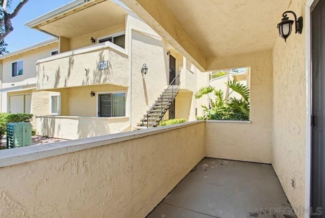 9939 Erma Rd 103, San Diego, CA 92131