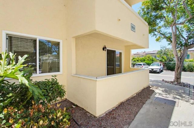 9939 Erma Rd 103, San Diego, CA 92131
