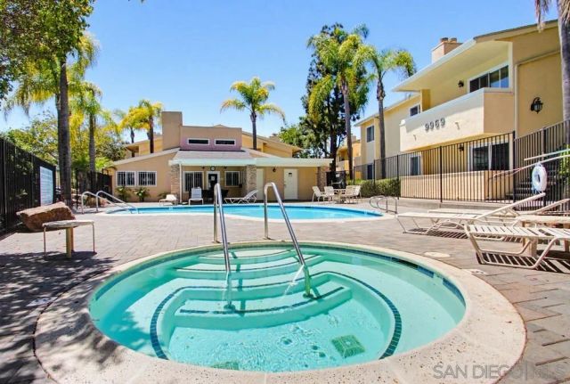 9939 Erma Rd 103, San Diego, CA 92131
