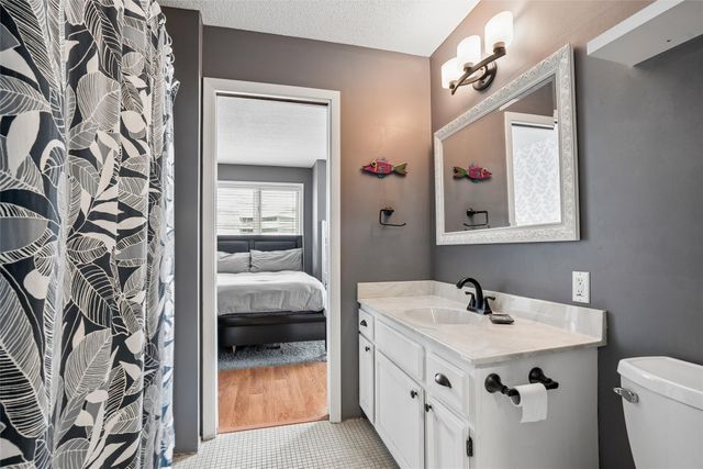 300 Walnut Street 711, Des Moines, IA 50309