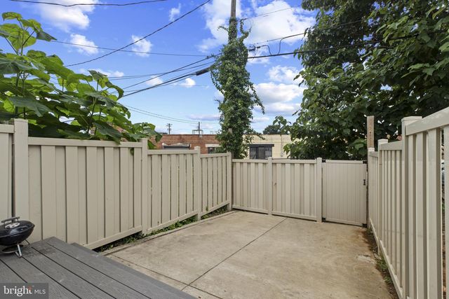 420 E BIDDLE ST, Baltimore, MD 21202