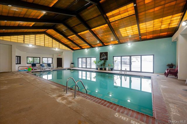 725 Miller Avenue 318, Freeport, NY 11520