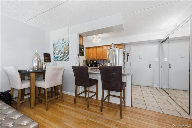 725 Miller Avenue 318, Freeport, NY 11520