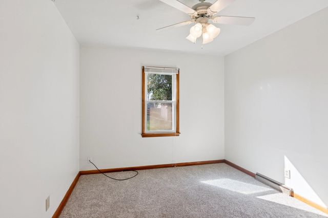 2013 3RD Avenue, Council Bluffs, IA 51501