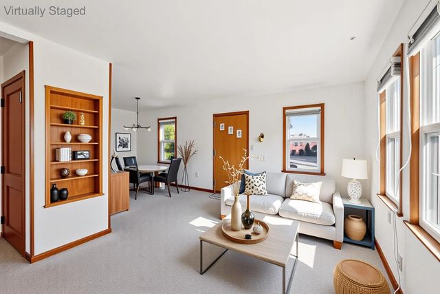 2013 3RD Avenue, Council Bluffs, IA 51501