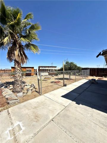 13382 Fox Run, Victorville, CA 92392