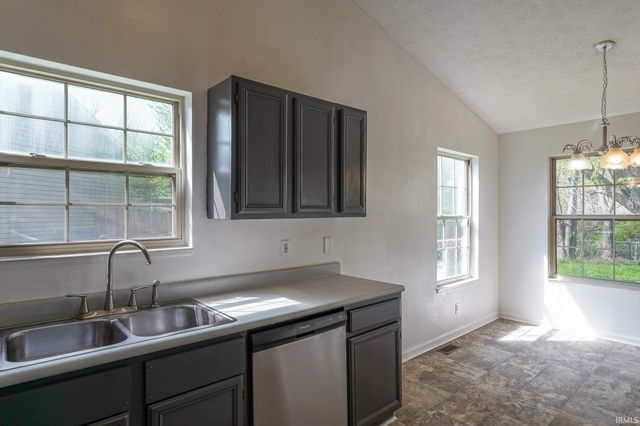4320 Roundtable Court, West Lafayette, IN 47906