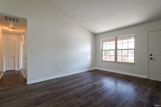 4320 Roundtable Court, West Lafayette, IN 47906