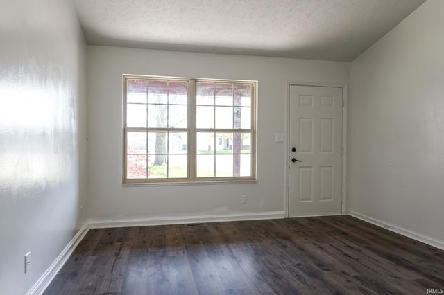 4320 Roundtable Court, West Lafayette, IN 47906
