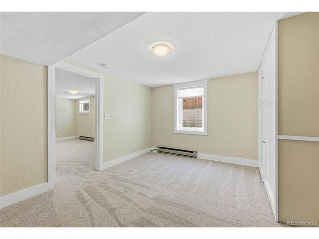 3022 S Acoma St, Englewood, CO 80110
