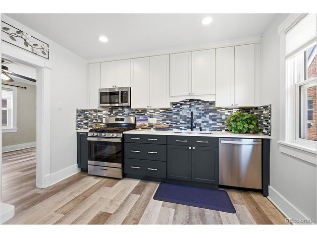 3022 S Acoma St, Englewood, CO 80110