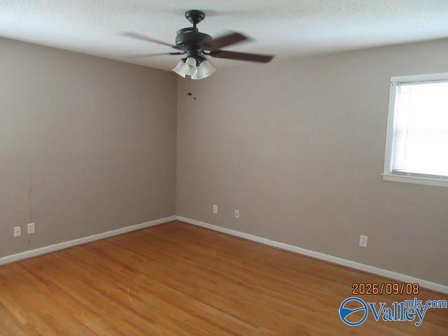 2111 Edinburgh Drive SW, Huntsville, AL 35803
