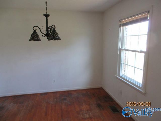2111 Edinburgh Drive SW, Huntsville, AL 35803