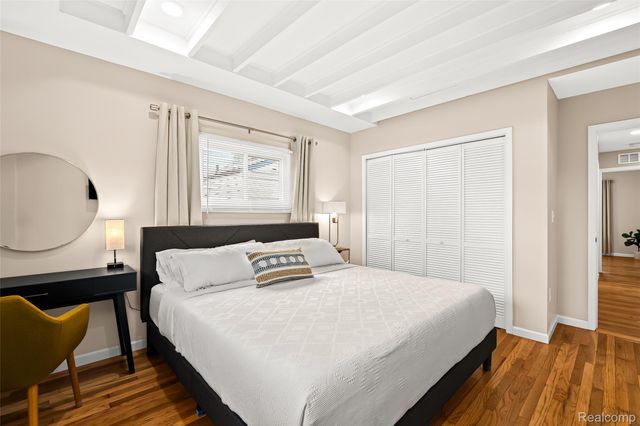 28459 Rosslyn Avenue, Garden City, MI 48135