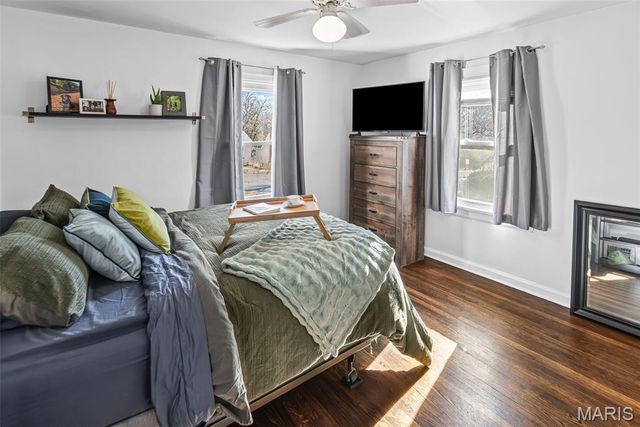 119 S Jefferson Avenue, Collinsville, IL 62234