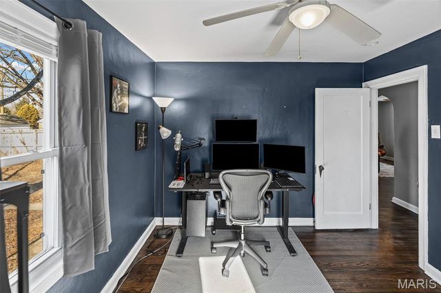 119 S Jefferson Avenue, Collinsville, IL 62234