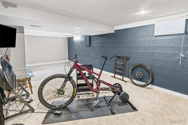 119 S Jefferson Avenue, Collinsville, IL 62234