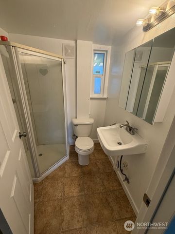 1212 W Moore Street, Walla Walla, WA 99362