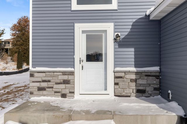 609 Afton Drive, Northfield, MN 55057