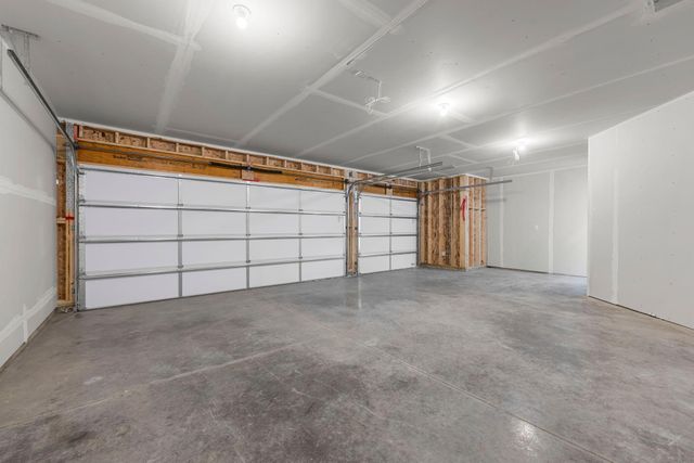 609 Afton Drive, Northfield, MN 55057