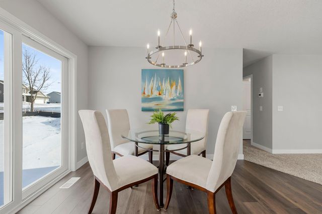 609 Afton Drive, Northfield, MN 55057