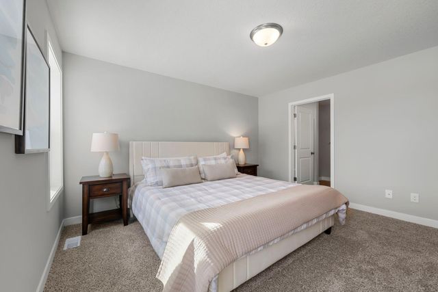 609 Afton Drive, Northfield, MN 55057