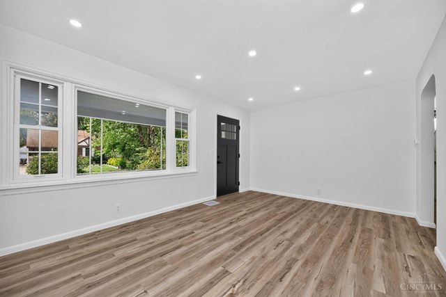 6954 Lois Drive, North College Hill, OH 45239