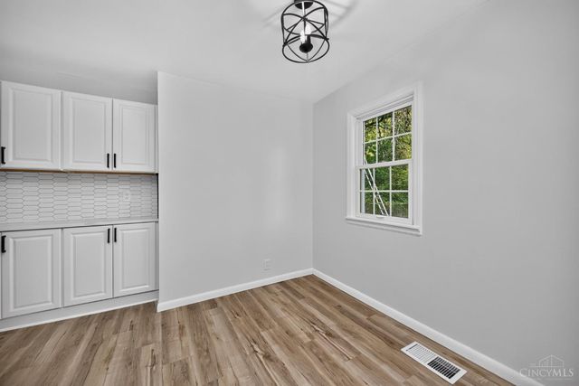 6954 Lois Drive, North College Hill, OH 45239