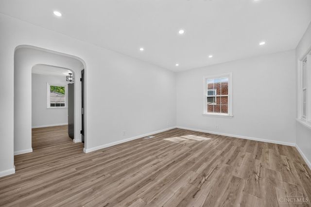 6954 Lois Drive, North College Hill, OH 45239