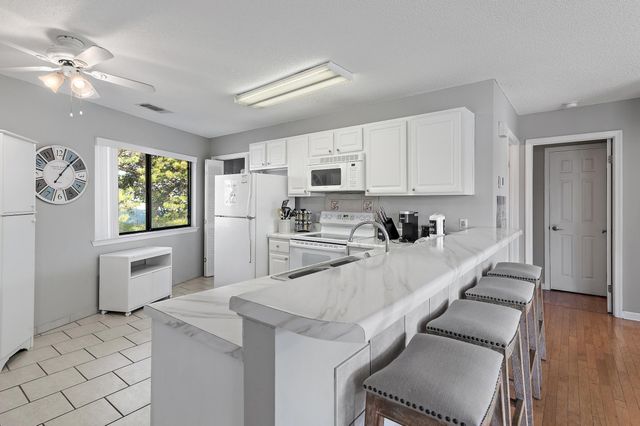 285 Payne Street UNIT 20B, Miramar Beach, FL 32550
