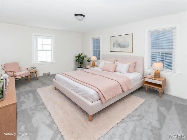 19 Pine Lake Drive, Collinsville, IL 62234