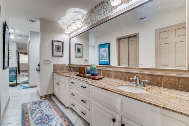 3306 Lakeside Drive, Rockwall, TX 75087