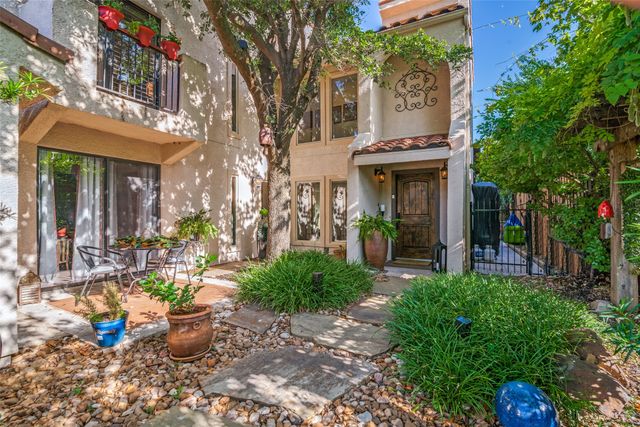 3306 Lakeside Drive, Rockwall, TX 75087