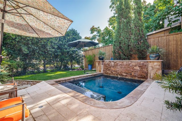 3306 Lakeside Drive, Rockwall, TX 75087