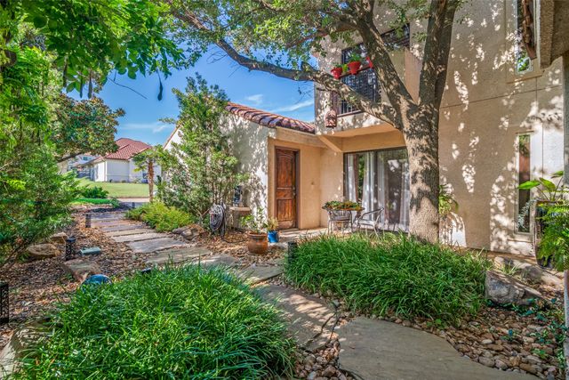 3306 Lakeside Drive, Rockwall, TX 75087