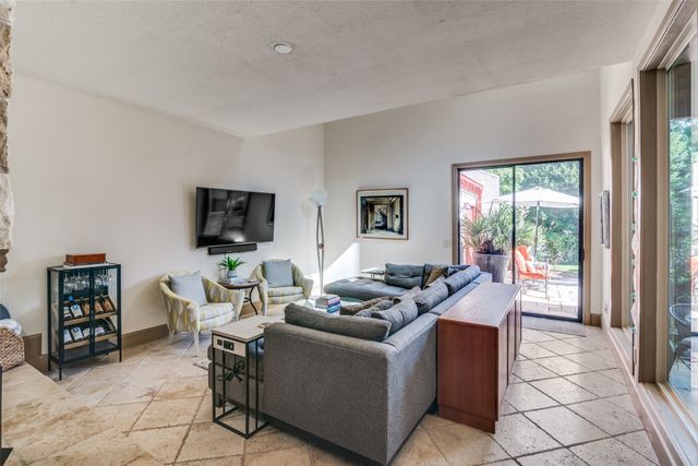 3306 Lakeside Drive, Rockwall, TX 75087
