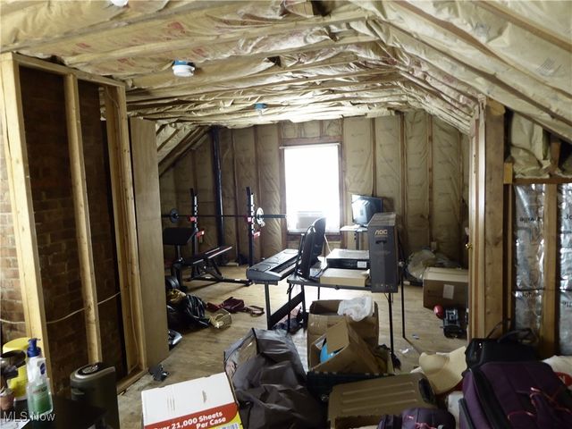 4762 E 90th Street, Garfield Heights, OH 44125