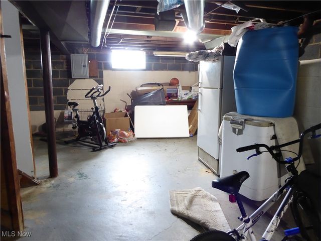 4762 E 90th Street, Garfield Heights, OH 44125